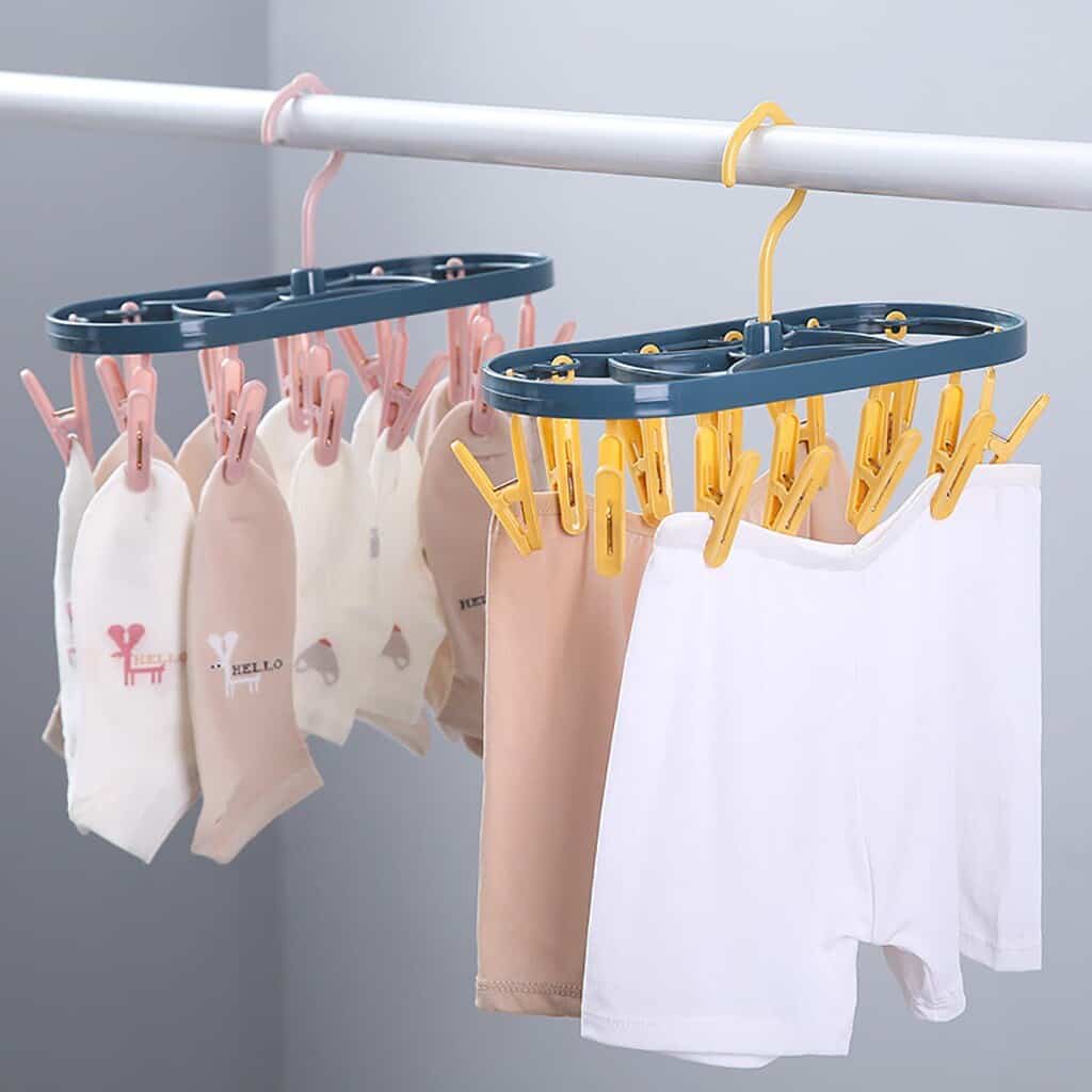 Closet Organizer Roller Retractable Laundry Rack Hanger Underwear Socks Hook Hanger Dryer 12 Clips Organizador Dropshipping