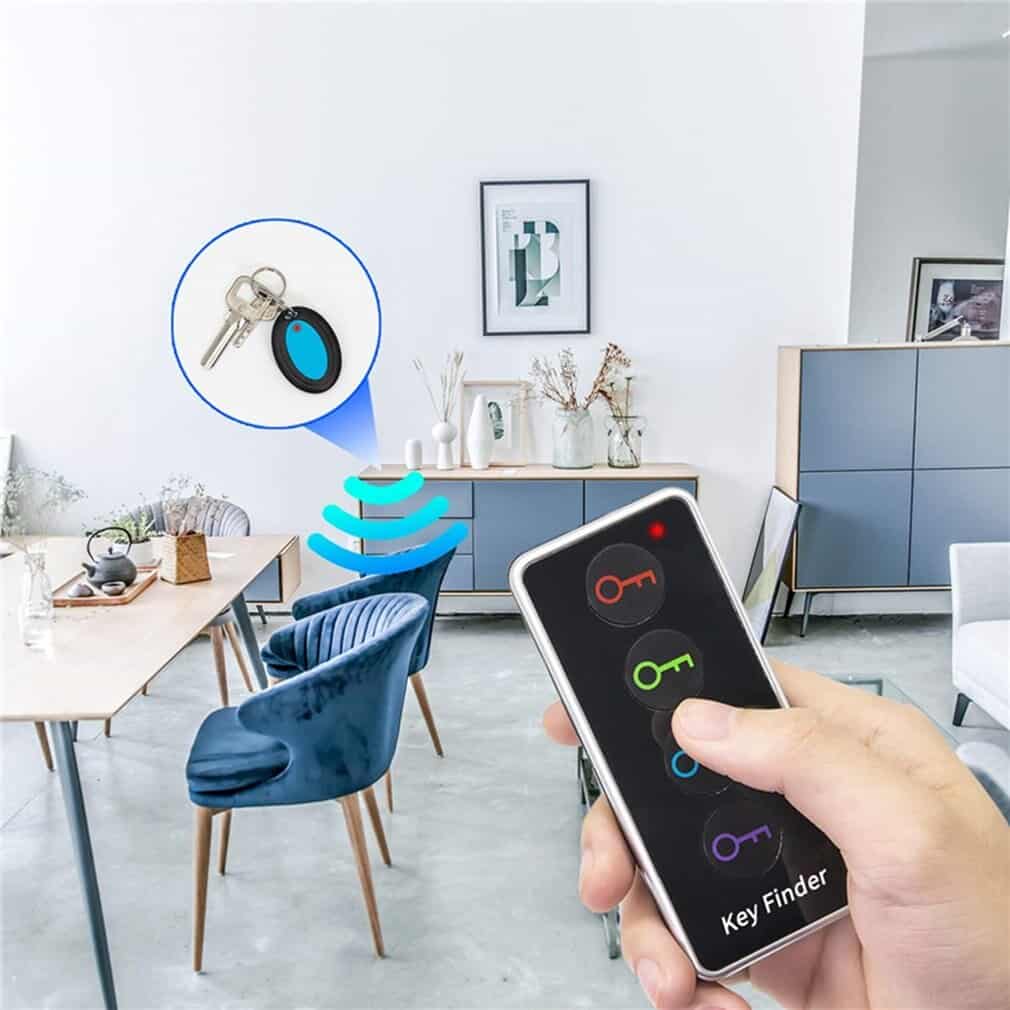 4 in 1 Advanced Wireless Key Finder Remote Key Locator Phone Wallets Anti-Lost with Torch function 4 receivers and 1 dock